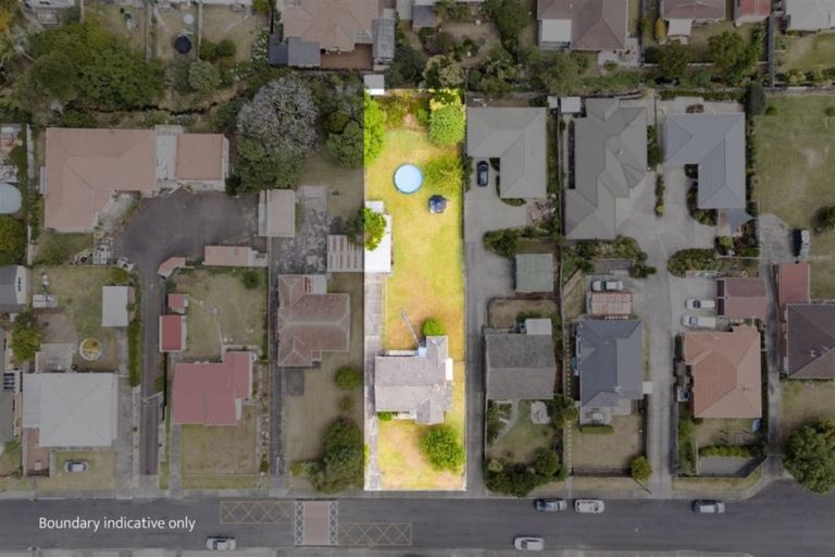 Photo of property in 11 Churchill Street, Kensington, Whangarei, 0112