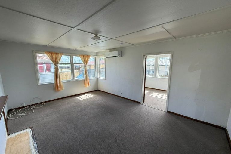 Photo of property in 22 Waipapa Crescent, Otara, Auckland, 2023
