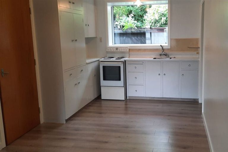 Photo of property in 2/127 Clarence Street, Riccarton, Christchurch, 8011