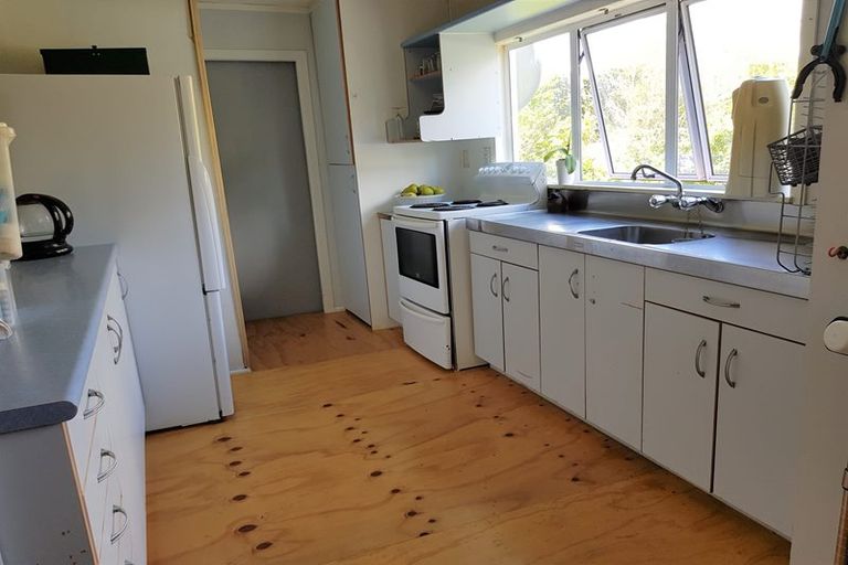 Photo of property in 27 Gillingham Road, Te Kamo, Whangarei, 0112