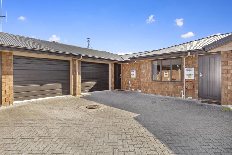 Photo of property in 4/31 Jones Crescent, Melville, Hamilton, 3206