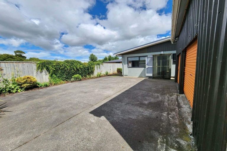 Photo of property in 3 Queen Street, Aramoho, Whanganui, 4500