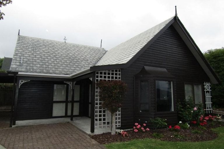 Photo of property in 1/8 Gillies Avenue, Taupo, 3330