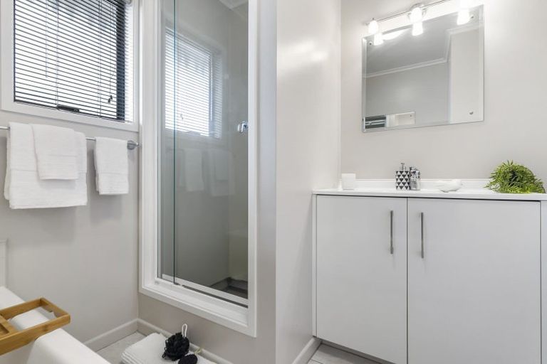 Photo of property in 1/15 Quebec Road, Milford, Auckland, 0620