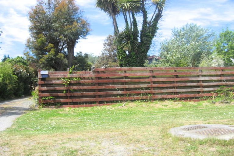 Photo of property in 56 Featherstone Avenue, Kairaki, 7630