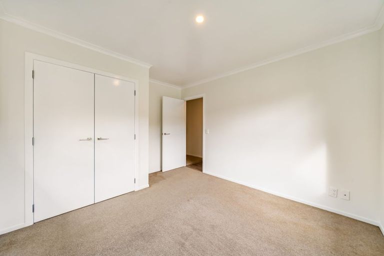 Photo of property in 75 Farmer Crescent, Taita, Lower Hutt, 5011