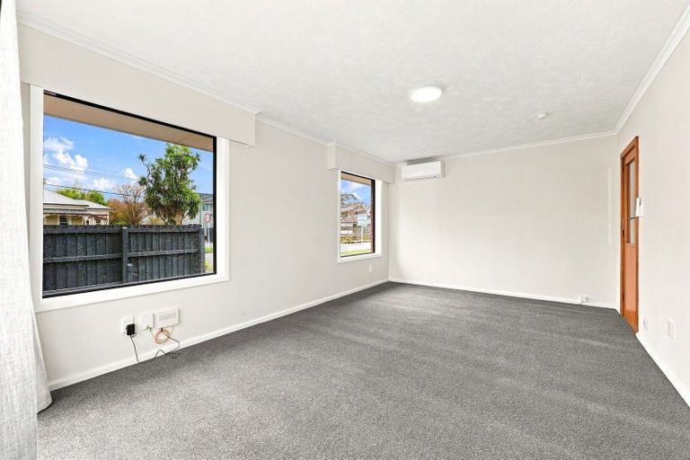 Photo of property in 39 Hills Road, Edgeware, Christchurch, 8013