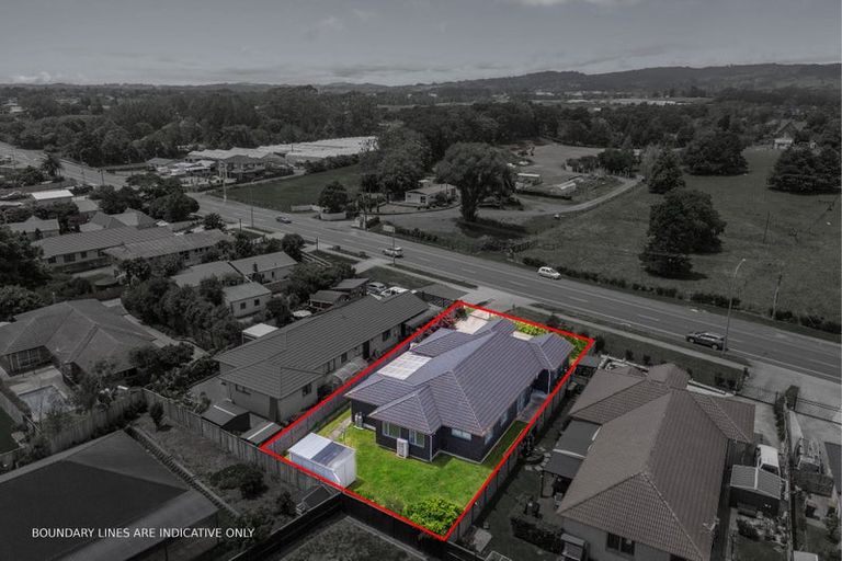 Photo of property in 587 Great South Road, Rosehill, Papakura, 2113