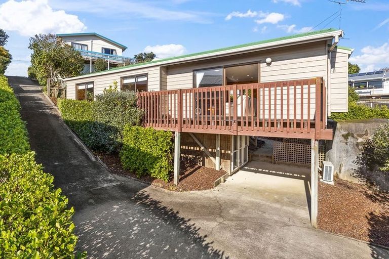 Photo of property in 74a Stanmore Bay Road, Stanmore Bay, Whangaparaoa, 0932