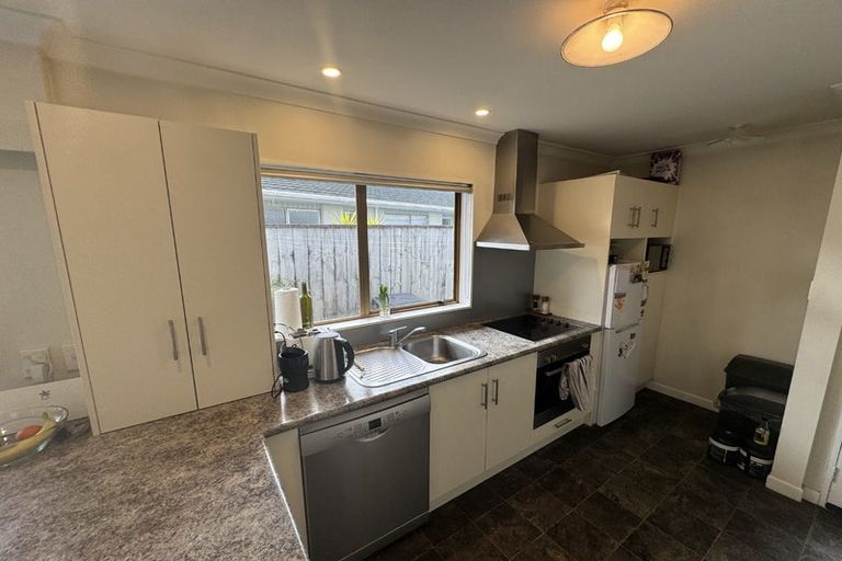 Photo of property in 10/790 High Street, Boulcott, Lower Hutt, 5011
