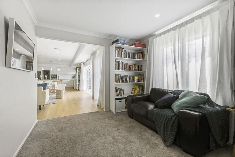 Photo of property in 27c Marshmeadow Road, Newstead, Hamilton, 3286