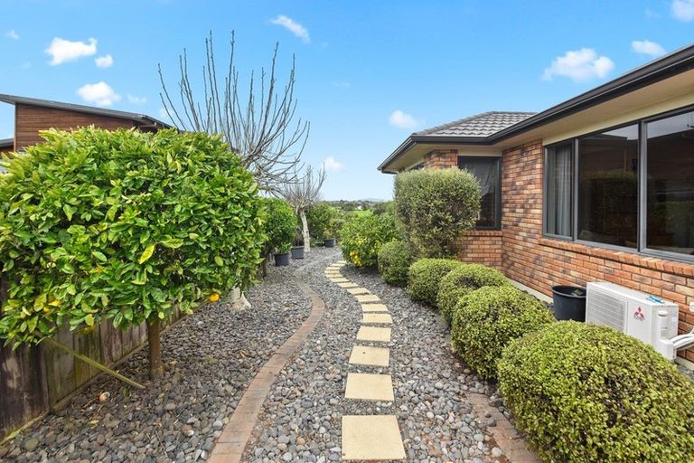 Photo of property in 74 Rototuna Road, Rototuna, Hamilton, 3210