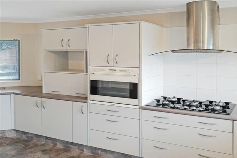 Photo of property in 23 Ayrshire Drive, Grandview Heights, Hamilton, 3200