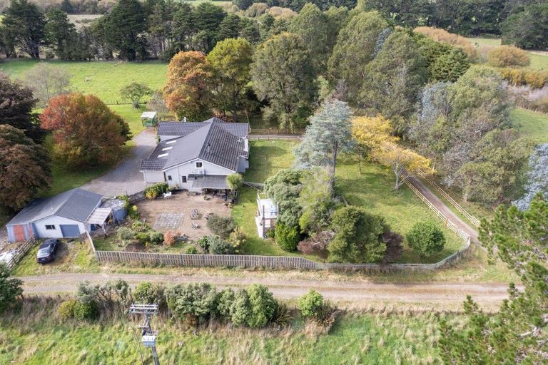 Photo of property in 126 Tutaekara Road, Pahiatua, 4987