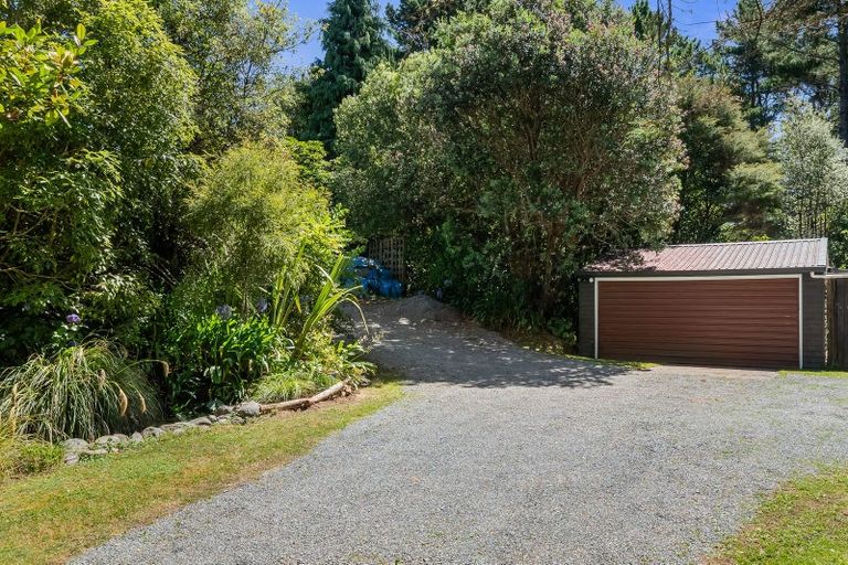 Photo of property in 34 Avro Road, Blue Mountains, Upper Hutt, 5371