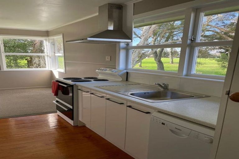 Photo of property in 42 Morris Road, Hillcrest, Hamilton, 3216