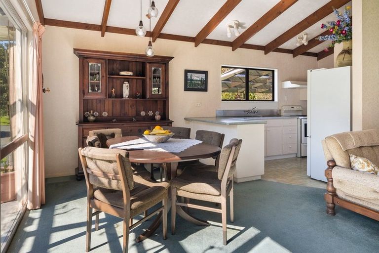 Photo of property in 242 Higgins Road, Wakefield, 7095