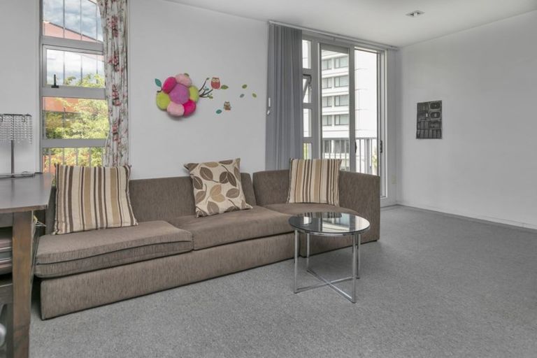 Photo of property in 22 Liverpool Street, Epsom, Auckland, 1023