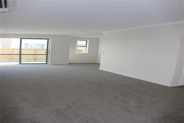 Photo of property in 26 Latimer Way, Petone, Lower Hutt, 5012