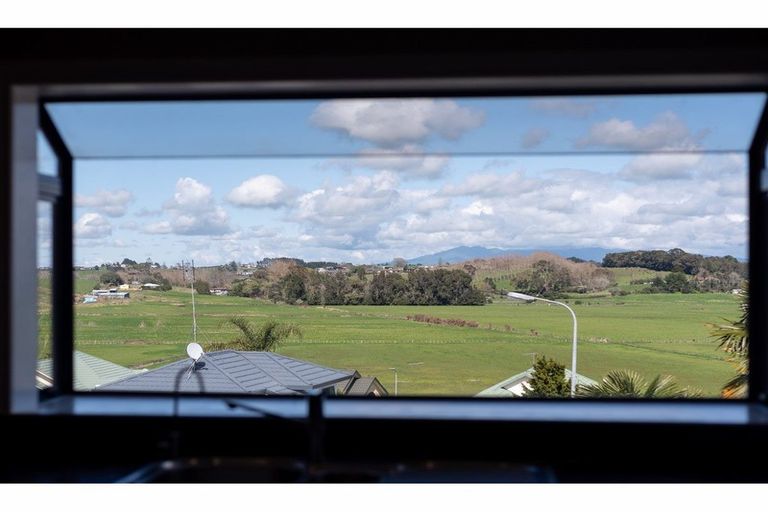 Photo of property in 20 Friesian Place, Grandview Heights, Hamilton, 3200