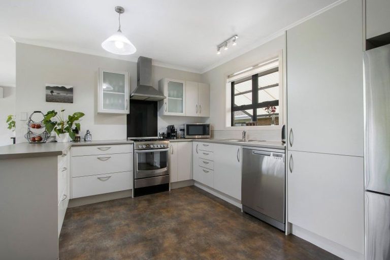 Photo of property in 20 Tui Place, Katikati, 3129