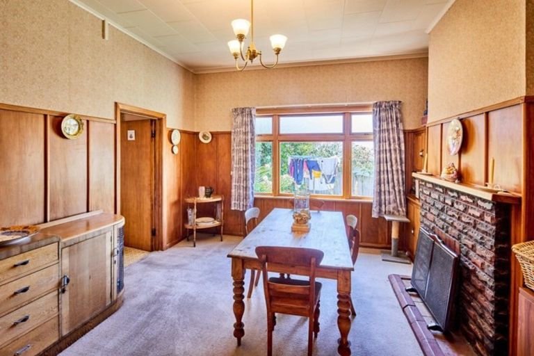 Photo of property in 8 Pitarua Street, Thorndon, Wellington, 6011