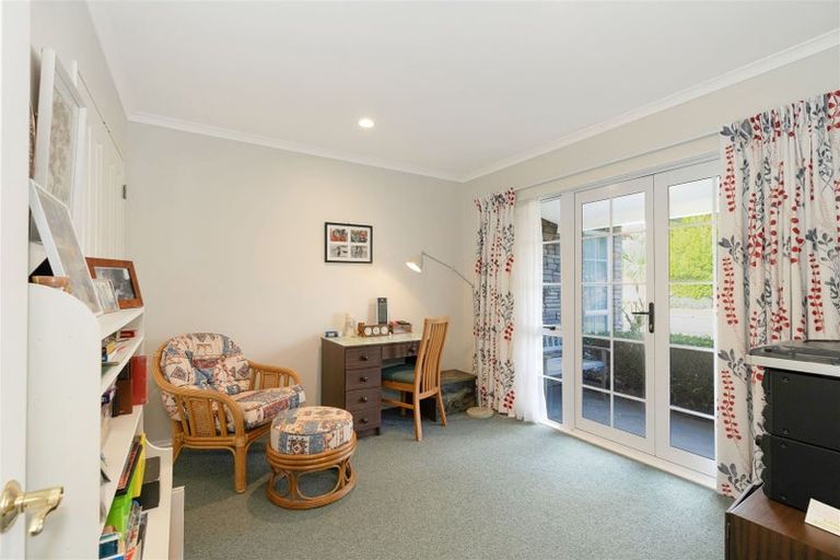 Photo of property in 3 Harry Shaw Way, Raumati South, Paraparaumu, 5032