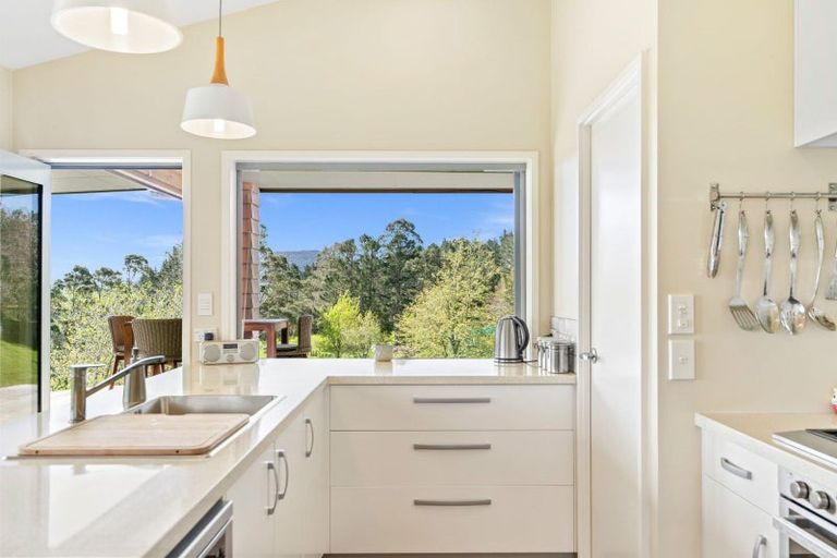 Photo of property in 565 Snooks Road, Maungakaramea, Whangarei, 0178