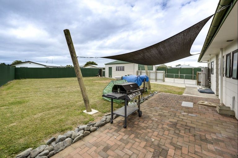 Photo of property in 338 Flaxmere Avenue, Flaxmere, Hastings, 4120