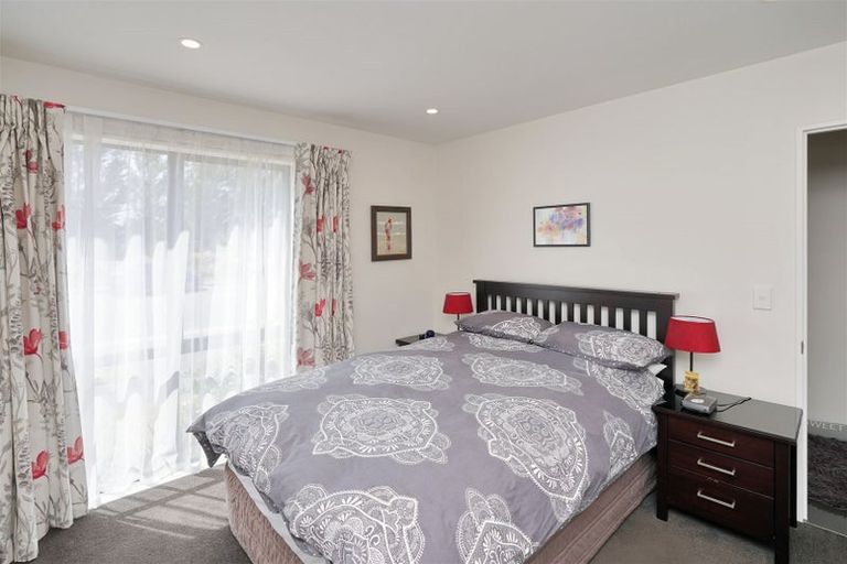 Photo of property in 87 Caulfield Avenue, Halswell, Christchurch, 8025