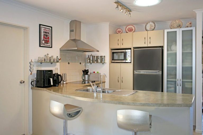 Photo of property in 3 Ricardo Court, Manurewa, Auckland, 2105