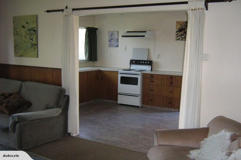 Photo of property in 90 Grafton Street, Waltham, Christchurch, 8011