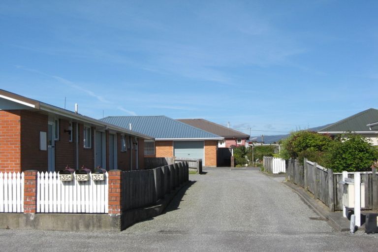 Photo of property in 135 Russell Street, Westport, 7825