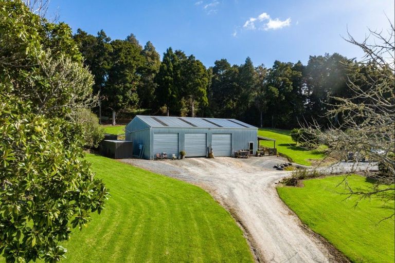 Photo of property in 451 Ararua Road, Waiotira, 0193