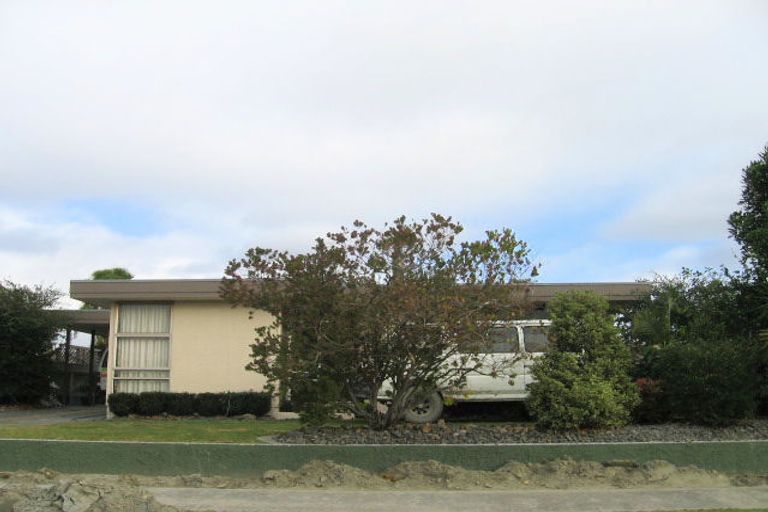 Photo of property in 11 Norwich Crescent, Tamatea, Napier, 4112