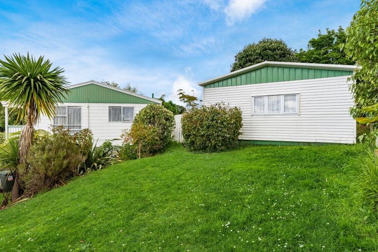 Photo of property in 50 Trelawney Crescent, Westown, New Plymouth, 4310