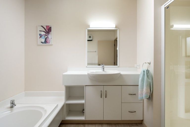 Photo of property in 5 Farnham Drive, Springlands, Blenheim, 7201