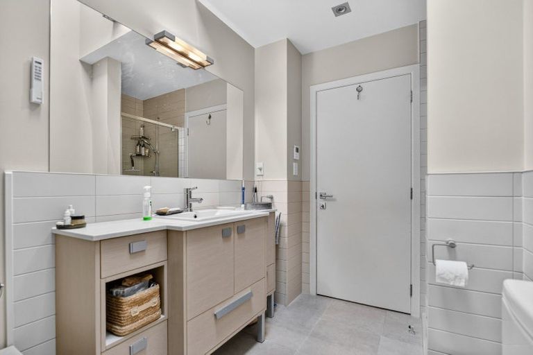 Photo of property in 24d Jellicoe Drive, Hamilton East, Hamilton, 3216