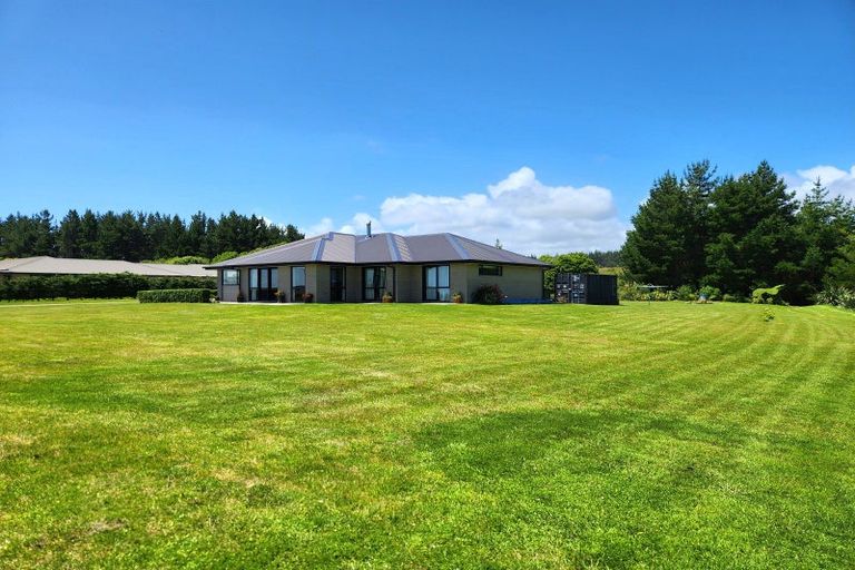 Photo of property in 19 Tasman View Road, Paroa, Greymouth, 7805