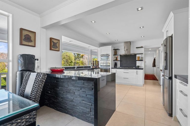 Photo of property in 2 Lees Pakaraka Road, Te Ore Ore, Masterton, 5886