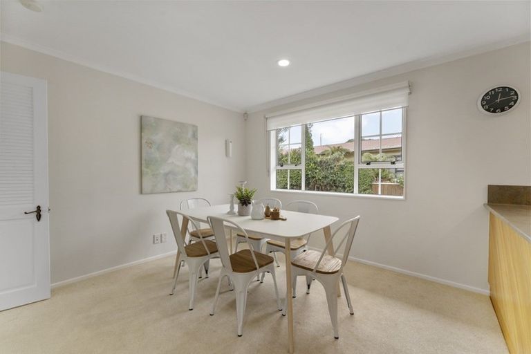 Photo of property in 9 Old Coach Road South, Otaki Beach, Otaki, 5512