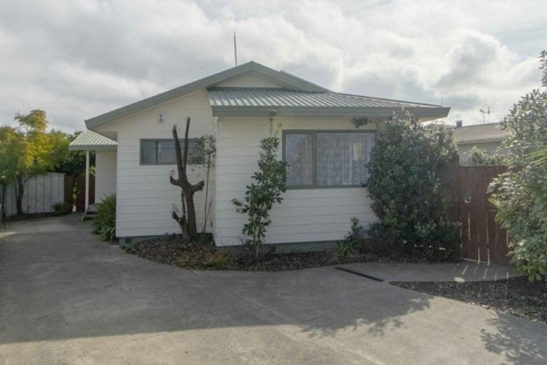 Photo of property in 527 Main North Road, Bay View, Napier, 4104