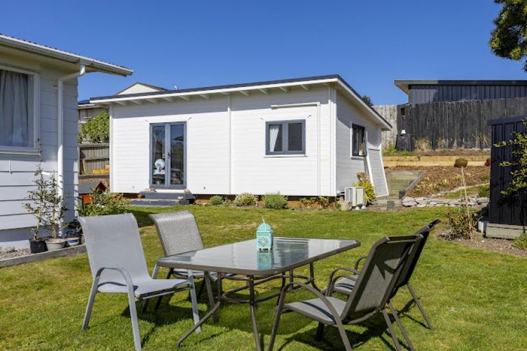 Photo of property in 29 Hyde Avenue, Richmond Heights, Taupo, 3330