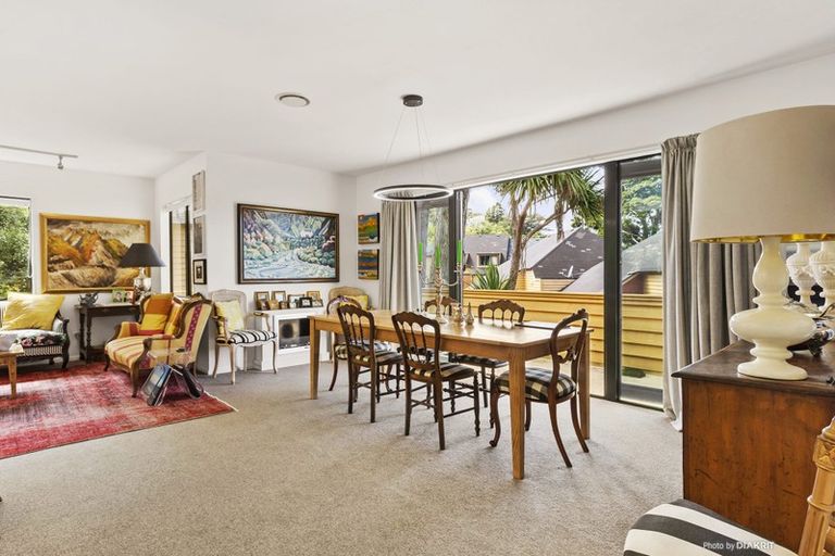 Photo of property in 26 Futuna Close, Karori, Wellington, 6012