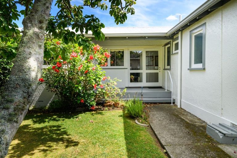 Photo of property in 264 Park Road, Hokowhitu, Palmerston North, 4410