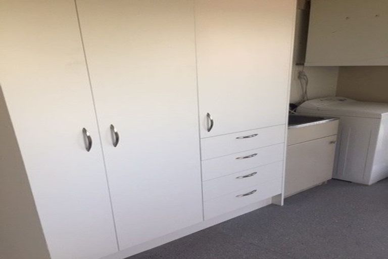 Photo of property in 6/7 Newnham Terrace, Upper Riccarton, Christchurch, 8041