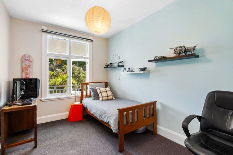 Photo of property in 23 Lighthouse Road, Bluff Hill, Napier, 4110