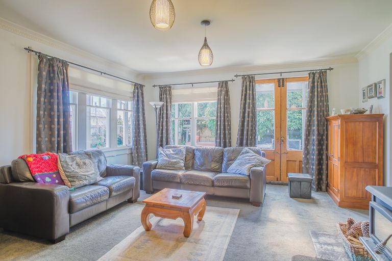 Photo of property in 43 Hamilton Street, Temuka, 7920