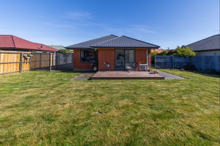 Photo of property in 17 Ballymena Drive, Belfast, Christchurch, 8051