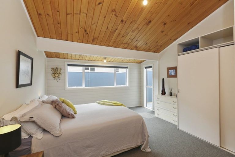 Photo of property in 11 Ropiha Street, Fitzroy, New Plymouth, 4312